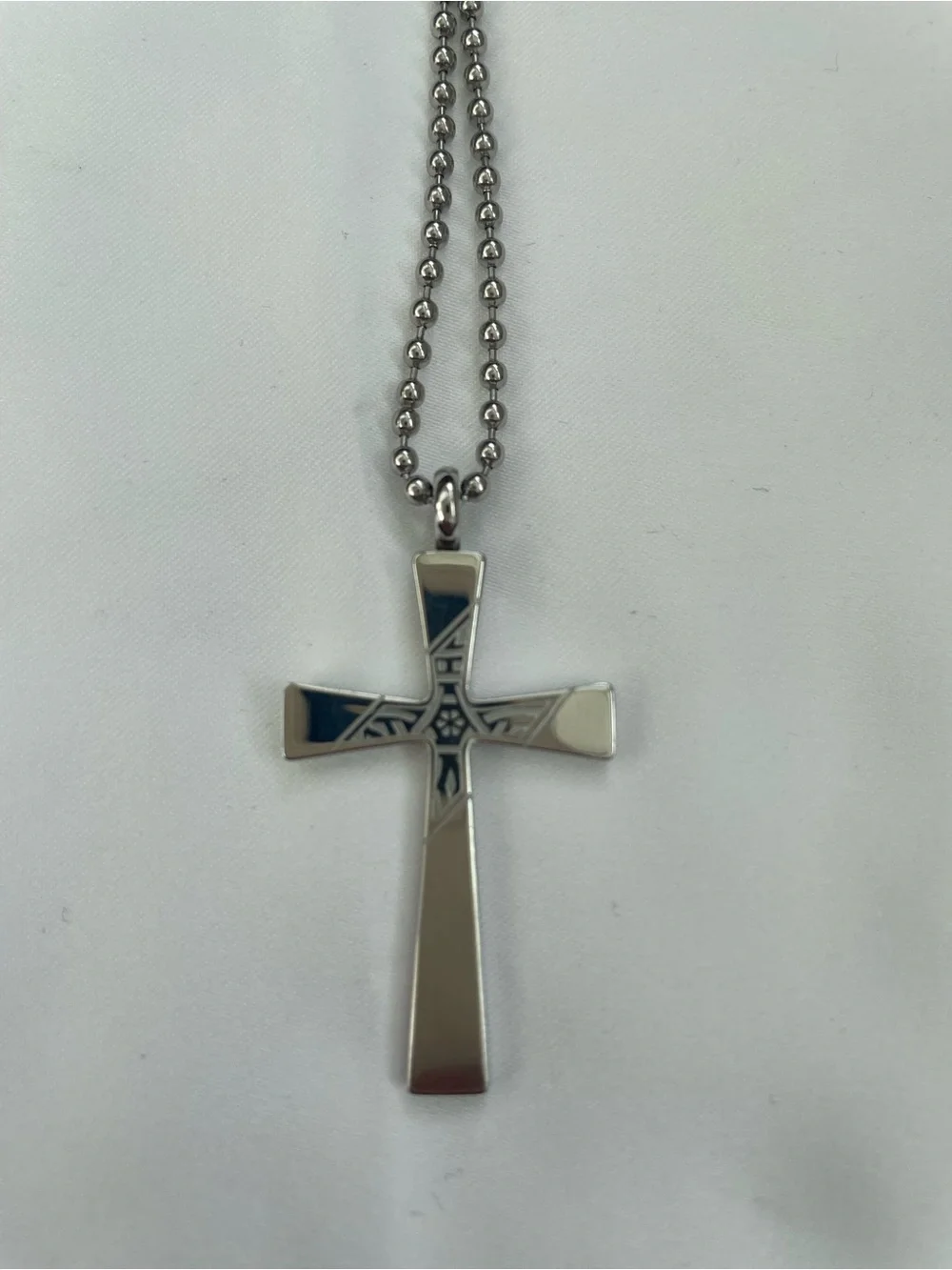 Unisex Polished Cross Pendant Necklace - Silver- 18” ball chain